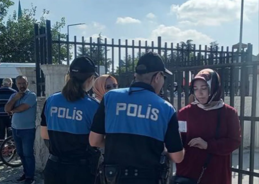 Polis, okul önlerinde denetimlerini arttırdı!